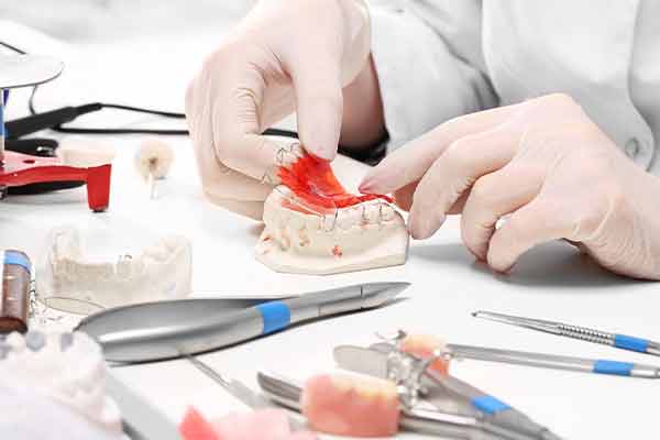 Dental Dentures Service in Rohini