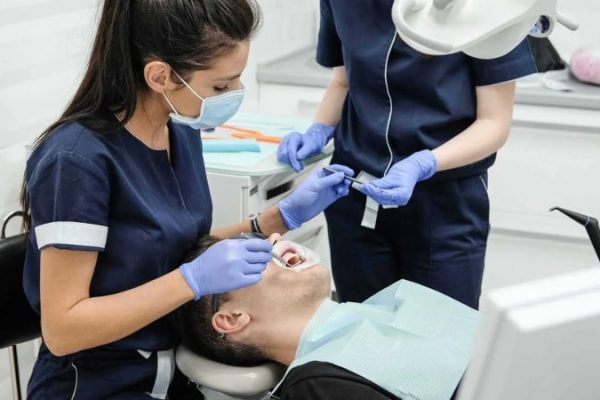 Dentist in Rohini